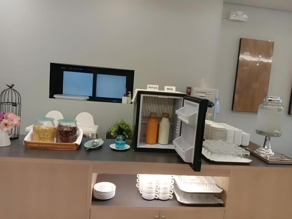 Sans Hotel Ratchaburi Ngoại thất bức ảnh