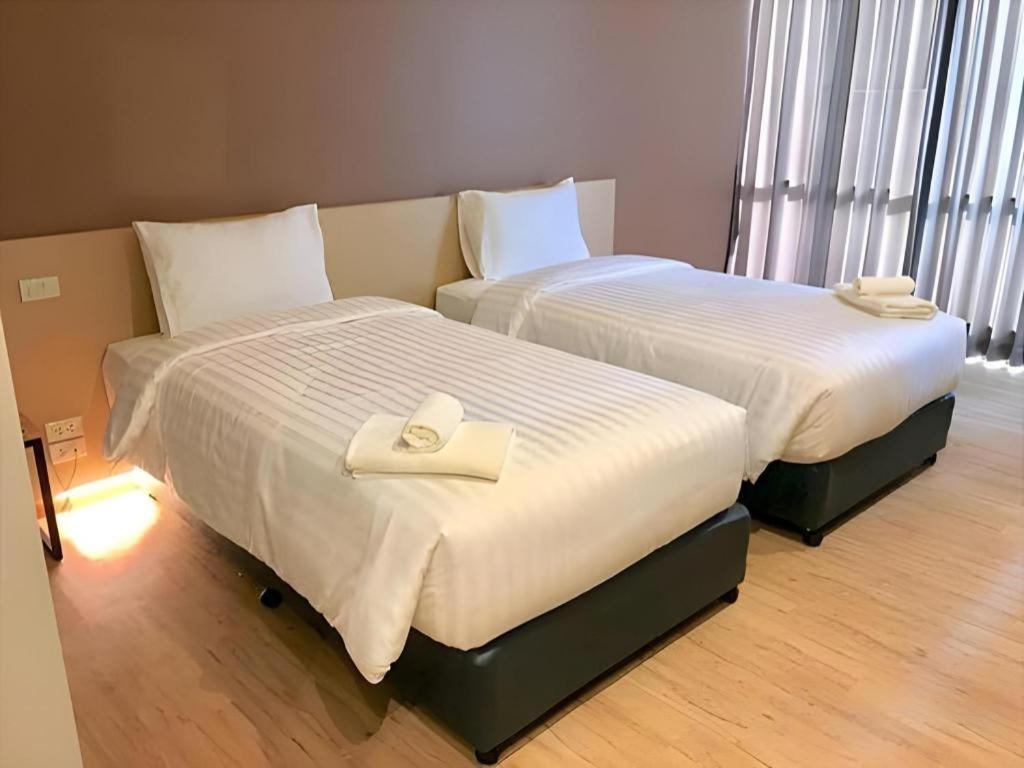 Sans Hotel Ratchaburi Ngoại thất bức ảnh