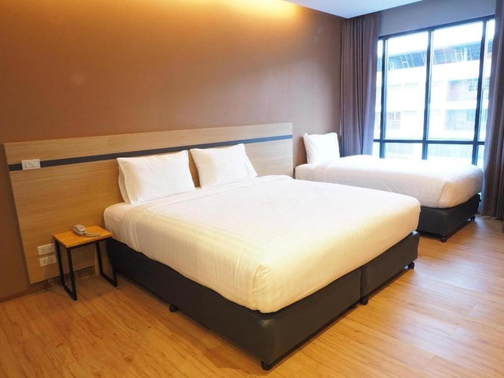 Sans Hotel Ratchaburi Ngoại thất bức ảnh
