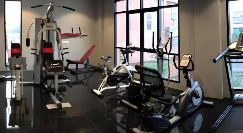 Sans Hotel Ratchaburi Ngoại thất bức ảnh