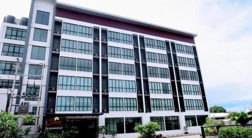 Sans Hotel Ratchaburi Ngoại thất bức ảnh