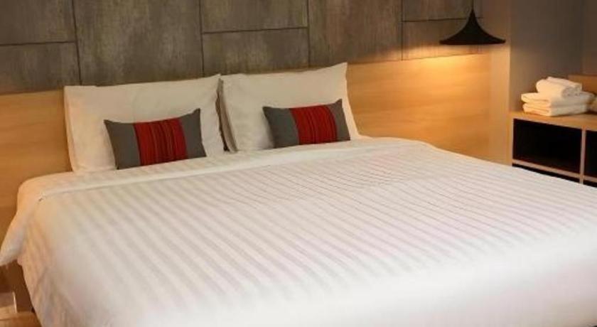 Sans Hotel Ratchaburi Ngoại thất bức ảnh