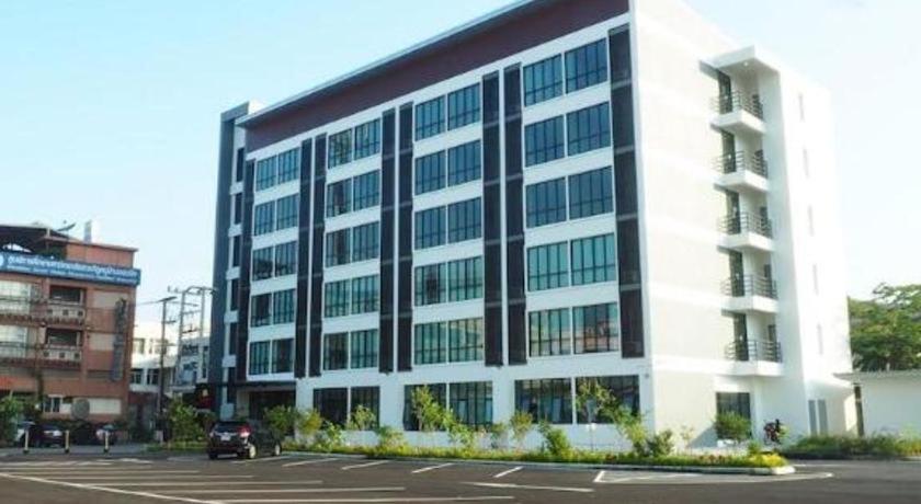 Sans Hotel Ratchaburi Ngoại thất bức ảnh